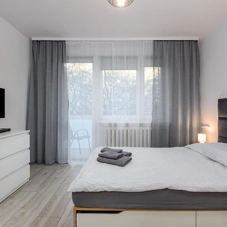 바르샤바 Andersena Modern B - 10 Min Cmkp - 5 Min Metro - 15 Min Center 아파트 외부 사진